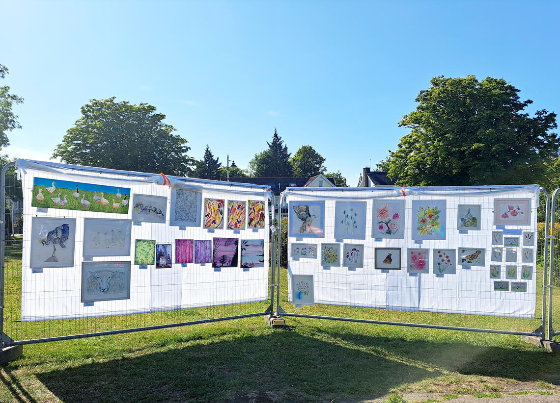 Cliff Top Artists